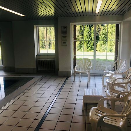 Ferienwohnung Hochschwarzwald Hinterzarten Bagian luar foto